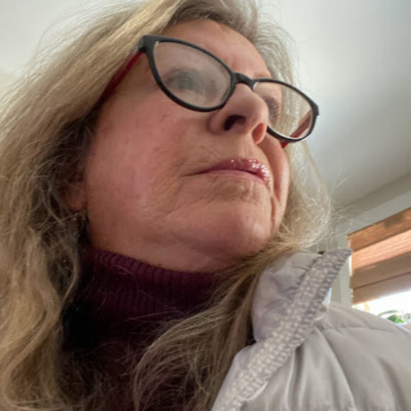 Meet your Posher, Pamela - Picture 1 of 1